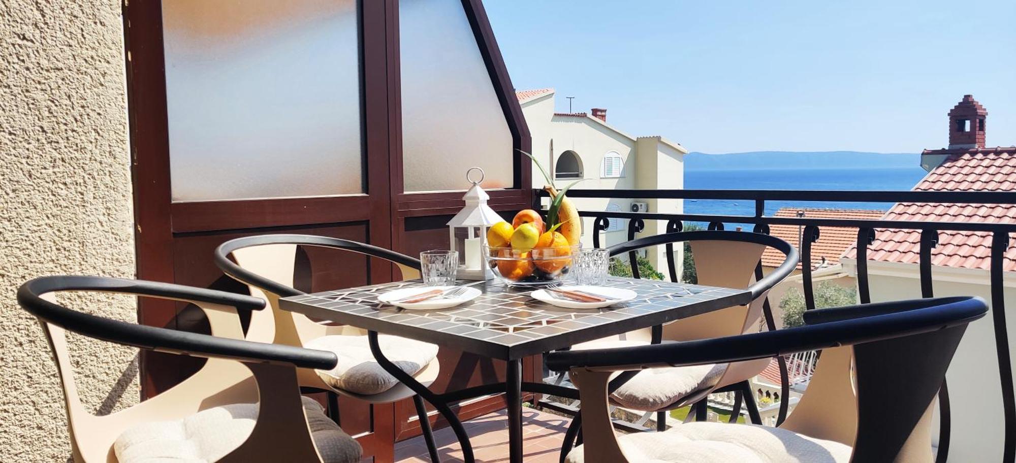 Pehar * Makarska